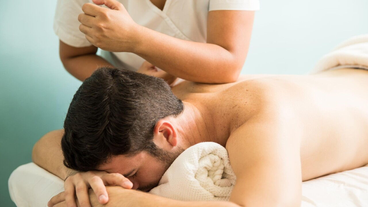 المساج العلاجي — التقنيات التي نستخدمها